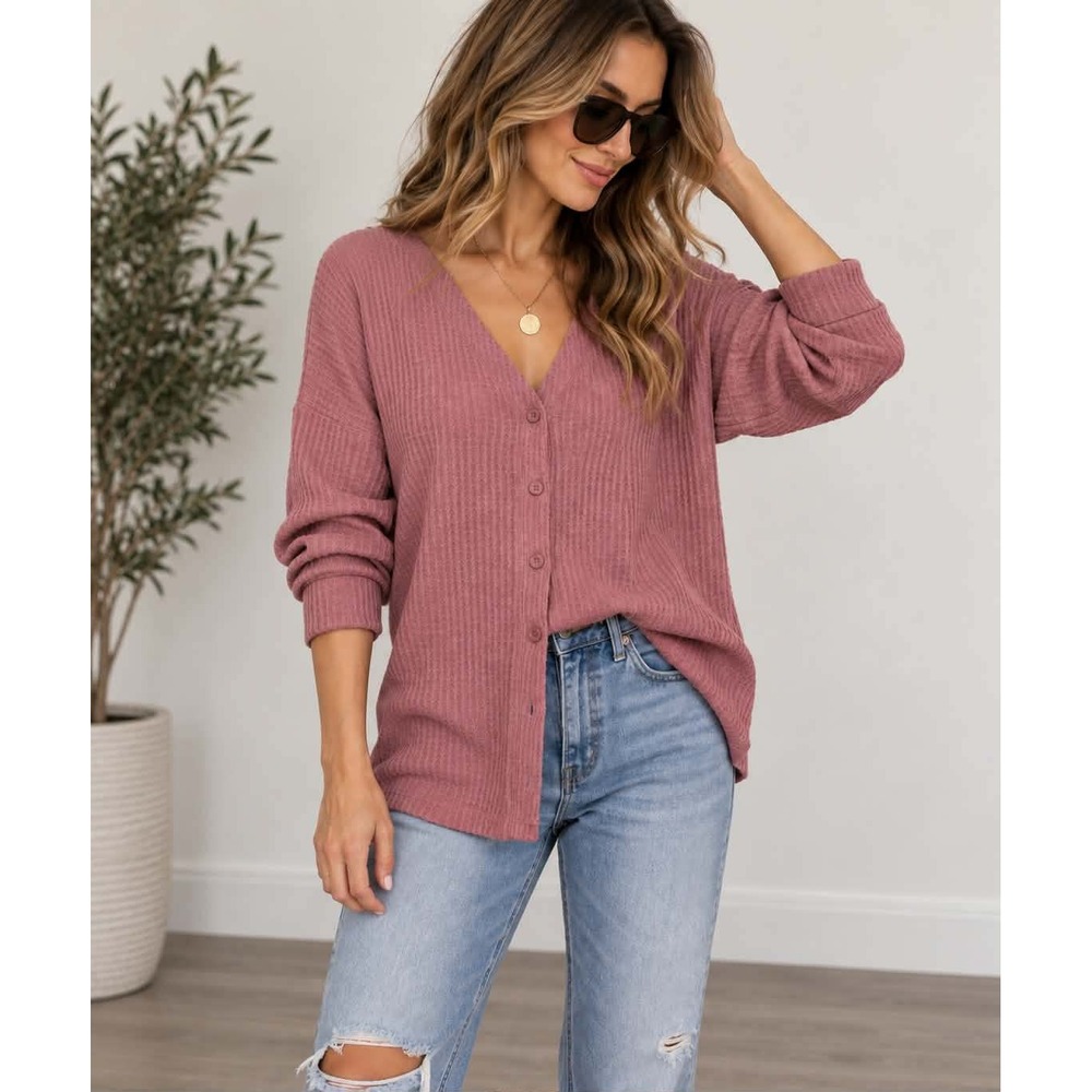 Isaac Mizrahi L Waffle Cardigan Cozy Casual Minimalist Cottagecore Loungewear